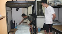 这里有退伍的兵哥，特殊的教育——记管理学院新生内务整理